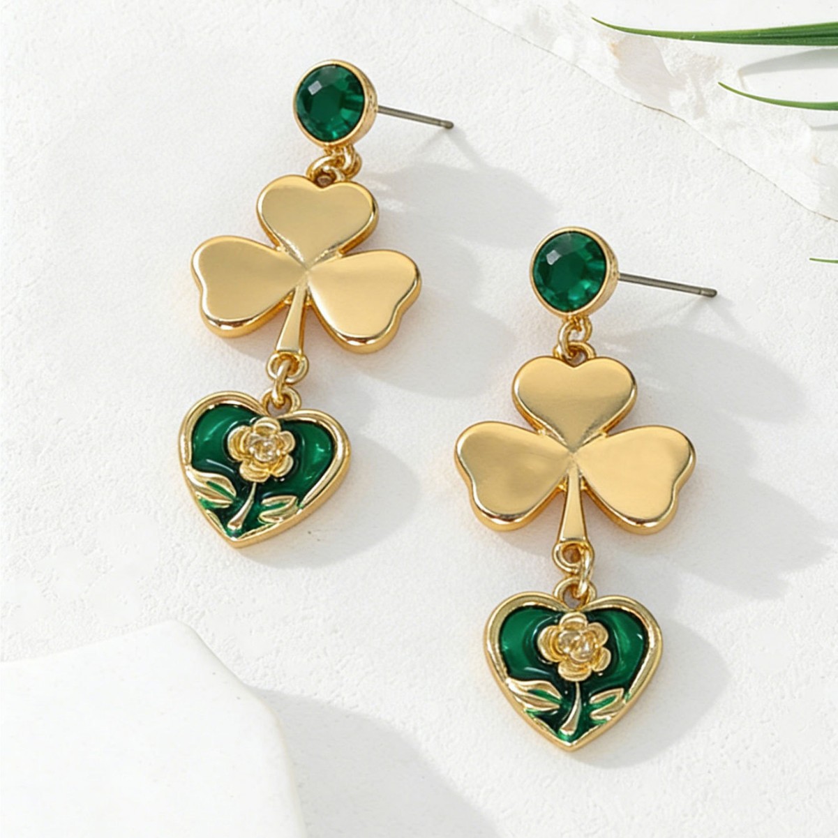 New Fashion Floral Heart Dangle Earrings For Women, Niche Unique Light Luxury High-End Temperament Elegant Daily Ear Jewelry