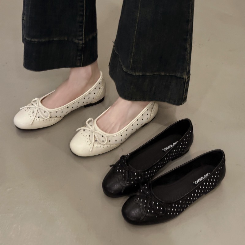 2026 Versatile Elegant Soft Sole Ballet Flats, French Retro Polka Dot Bow Round Toe Low Cut Low Chunky Heel Women Dress Shoes