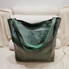 Retro Large Capacity Shoulder Bag With Big Pocket Oil Wax Leather Totes Fashion Daily Shopping Handbags - Green - View 1