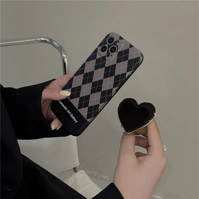 Fashion Print Retro Lingge Love Bracket Phone Case
