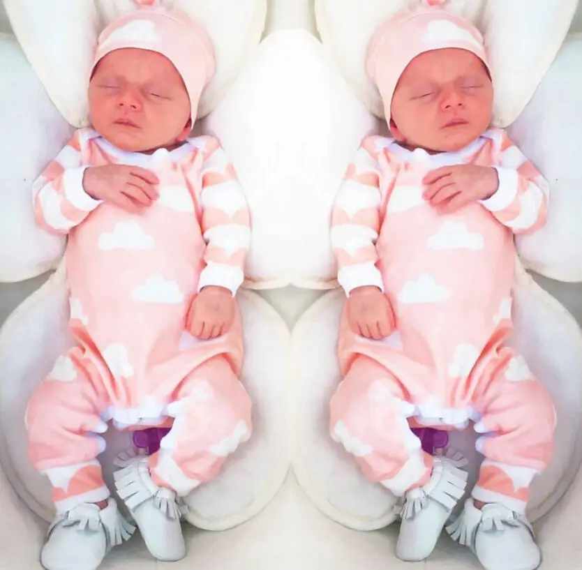 Two-Piece Baby Girl  Cloud Print Long-Sleeved Romper With Hood