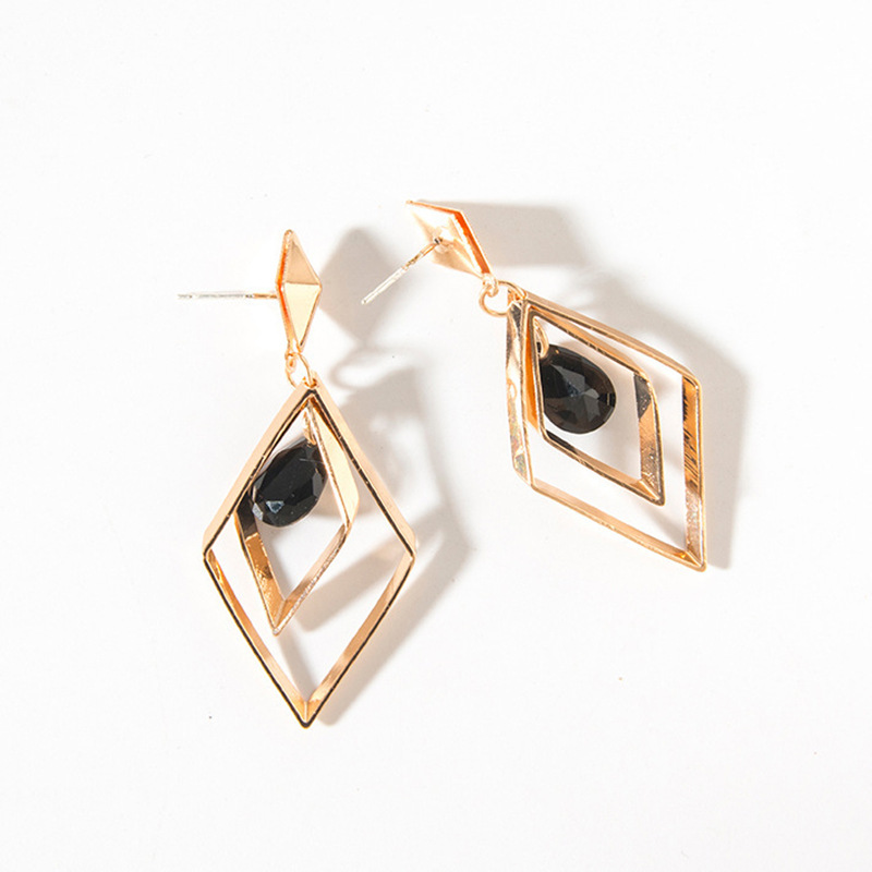 Geometric Rhombus Black Crystal Stud Earrings