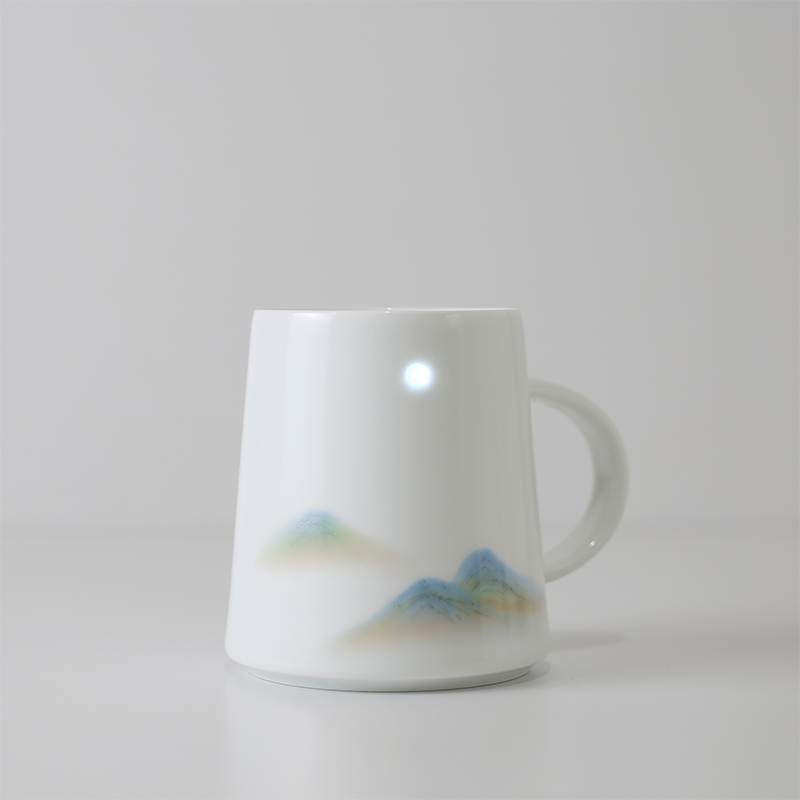 Qianli River And Mountain Green Cup