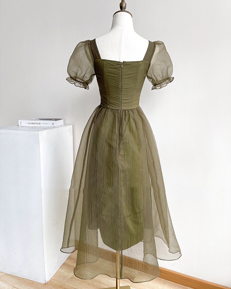 تنورة بخصر مربع باللون الرمادي الدخاني والأخضر بتصميم Tea Break