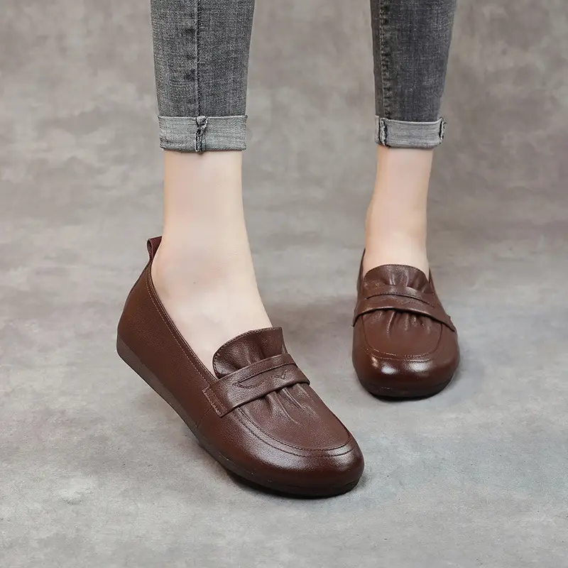 Fashion Women's Retro Leather Soft Sole Shoes
