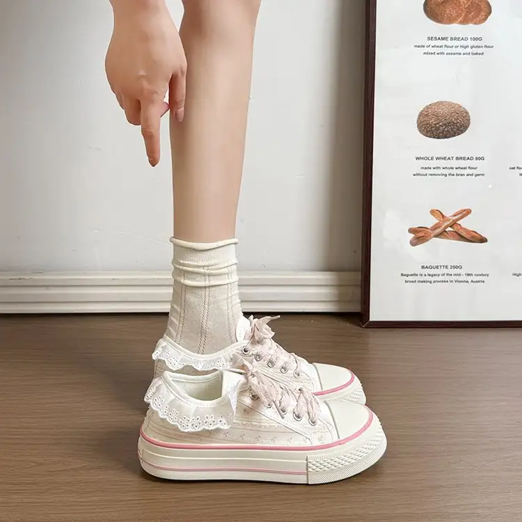 Women's Spring & Autumn Canvas Shoes, New Versatile Low-top Classic Sneakers, Student White Casual Shoes