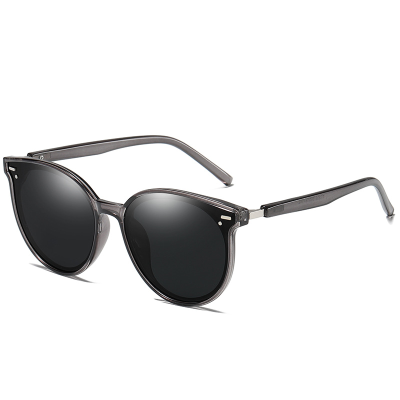 Title 6, Fashion Sunglasses Round Frame Polarized