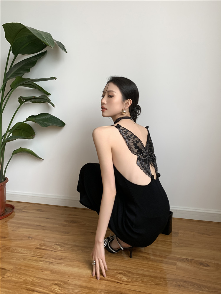 Embroidered Knitted Midi Dress, picture 7 of 7