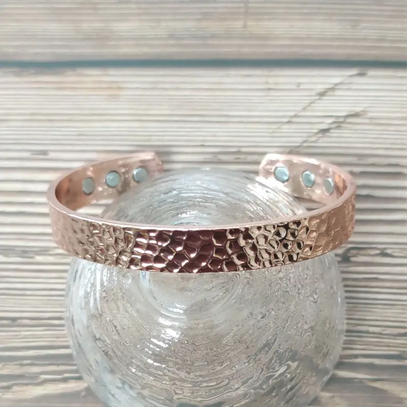 Bronze Magnetic Small Wave Pattern Red Magnetic Therapy Bracelet