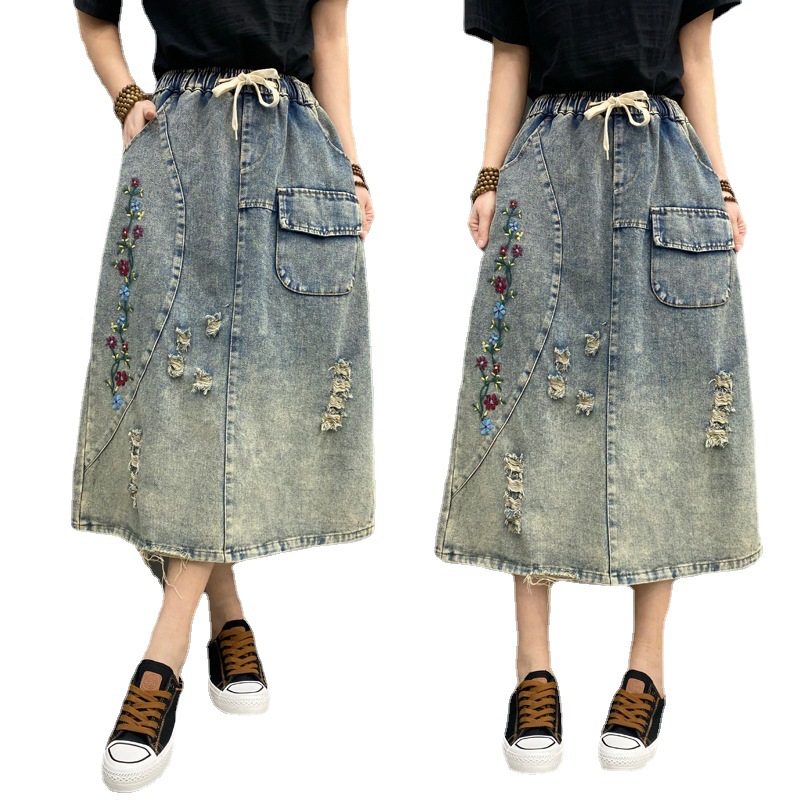 Vintage Embroidered Hole Denim Skirt Spring And Autumn New Style