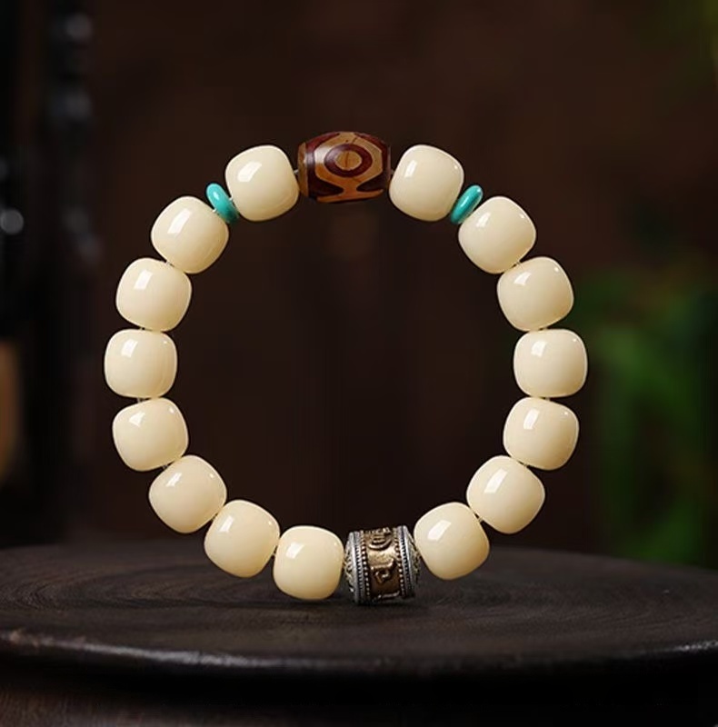 Bodhi Seed Beaded Bracelet