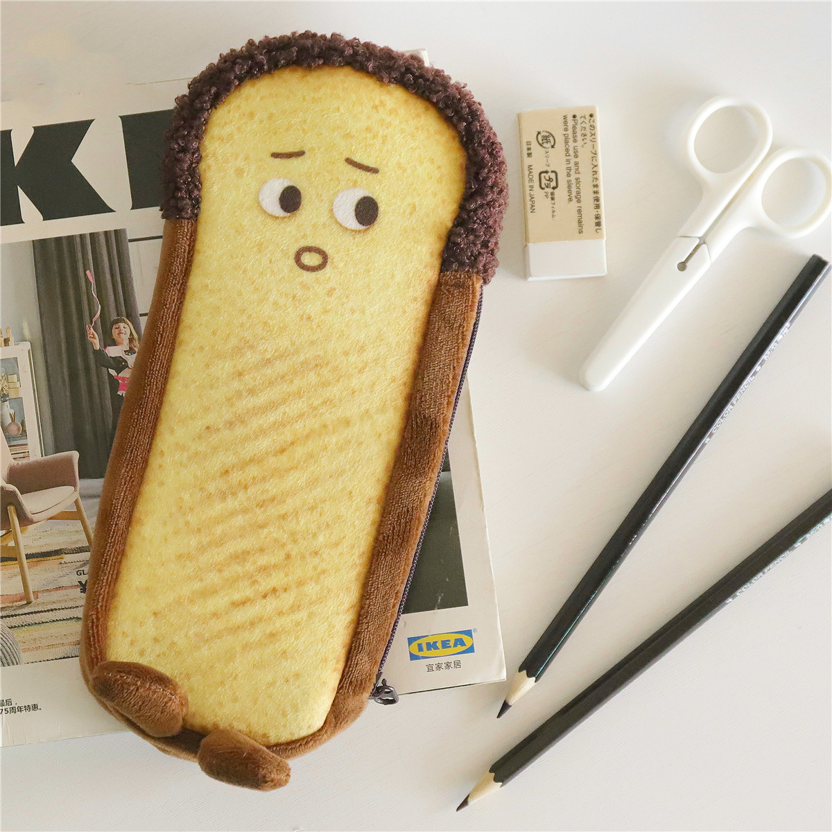 Vertical toast pencil