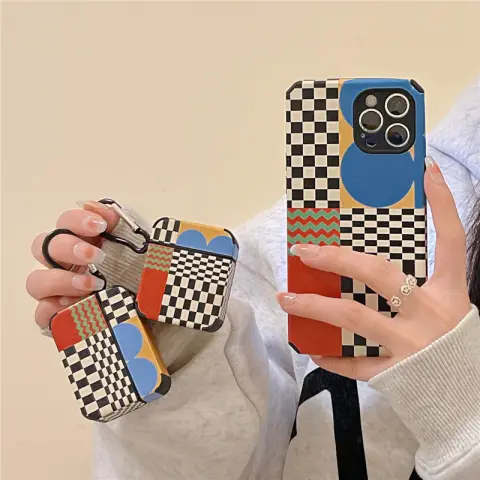 Korean Style Retro Plaid Protective Shell