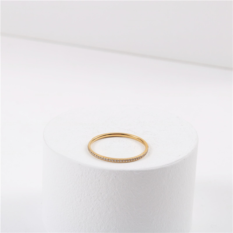 40 Zircon Half Circle With Small Row Of Diamonds Moissan Ring