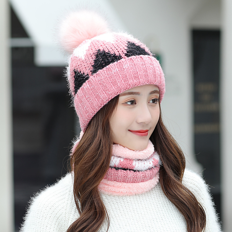 Ladies Fleece Knitted Hat Fashion Diamond