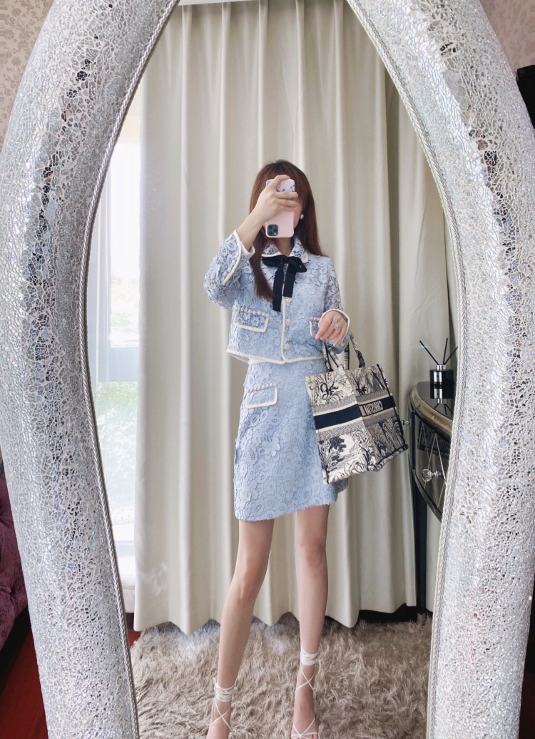 Ladies Fashion Lace Bow Tie Small Fragrance Retro Style