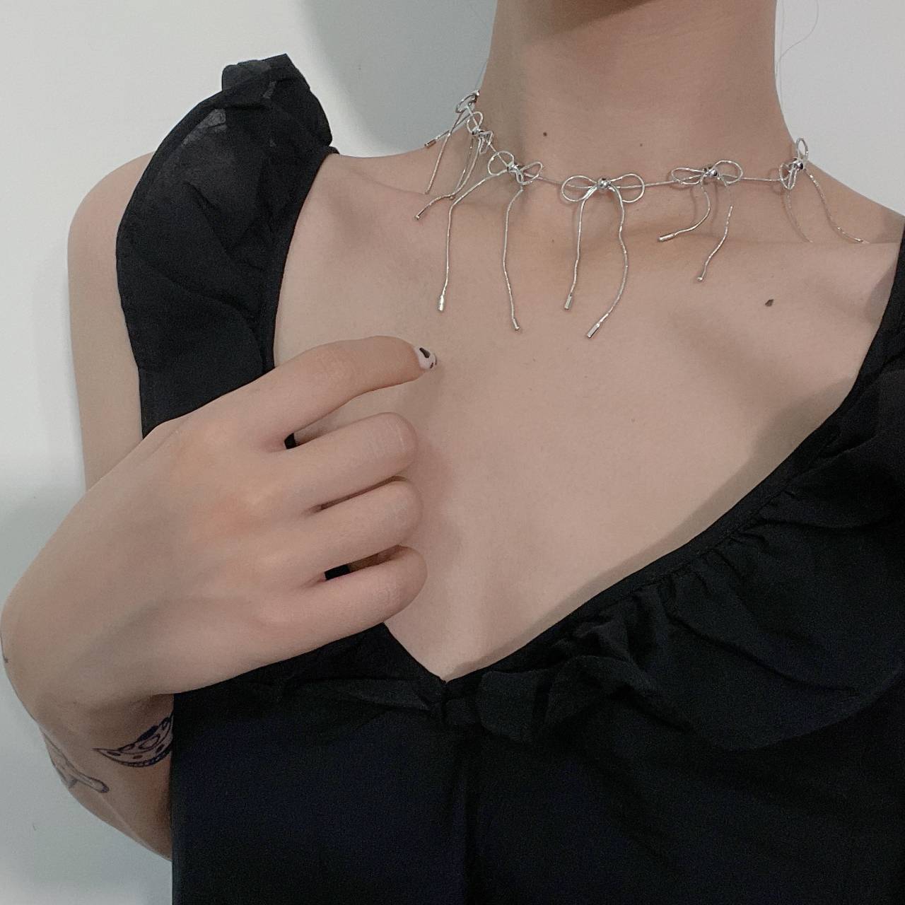 Tassel Style Metal Chain Bow Necklaceshort