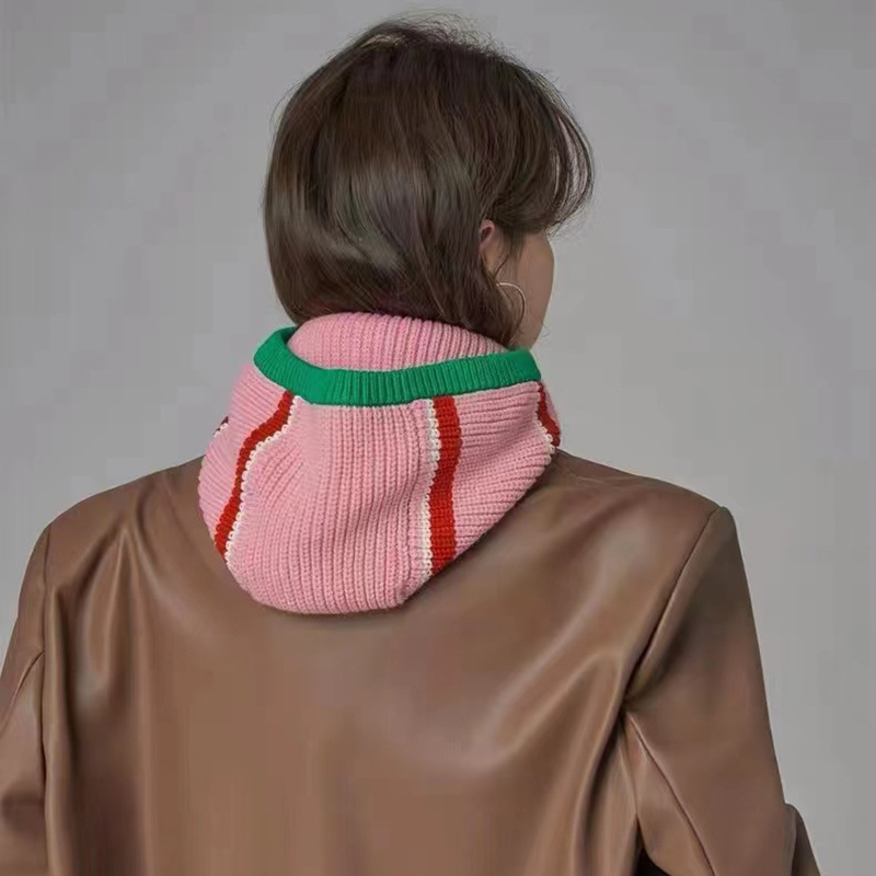 Women's Balaclava Hat With Scarf