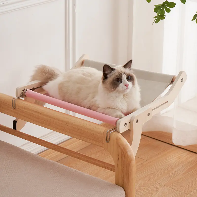 Kaķu gultiņa, piekārāmā gultiņa, balkons, logs