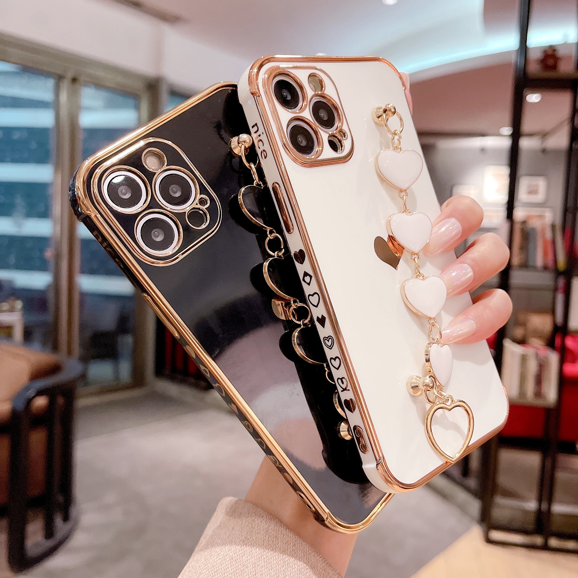 Side Electroplating Love Bracelet Phone Case