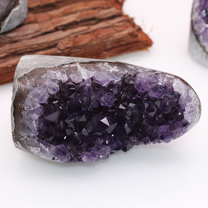Natural Geode Decoration Ornament (Photo Color-300to400g)