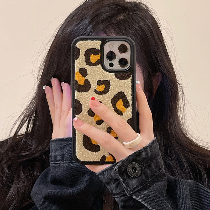 Japan Korean Winter Plush Embroidery Sun Flower Soft Case IPhone - Image 5