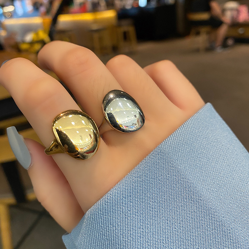 Cold Wind Retro Light Luxury High Sense Ring