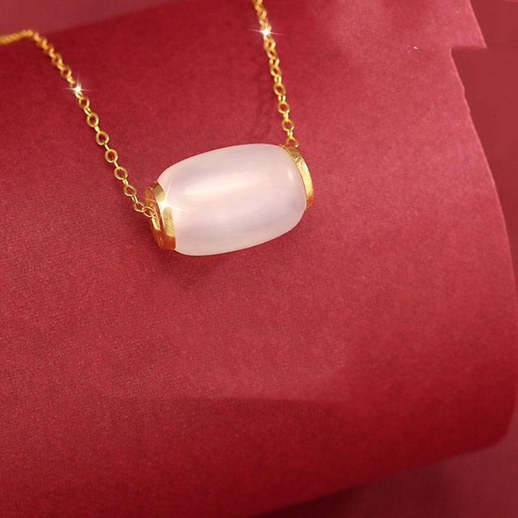 Chalcedony Passepartout Pendant Pure Gold Transfer Beads Inlaid Gold