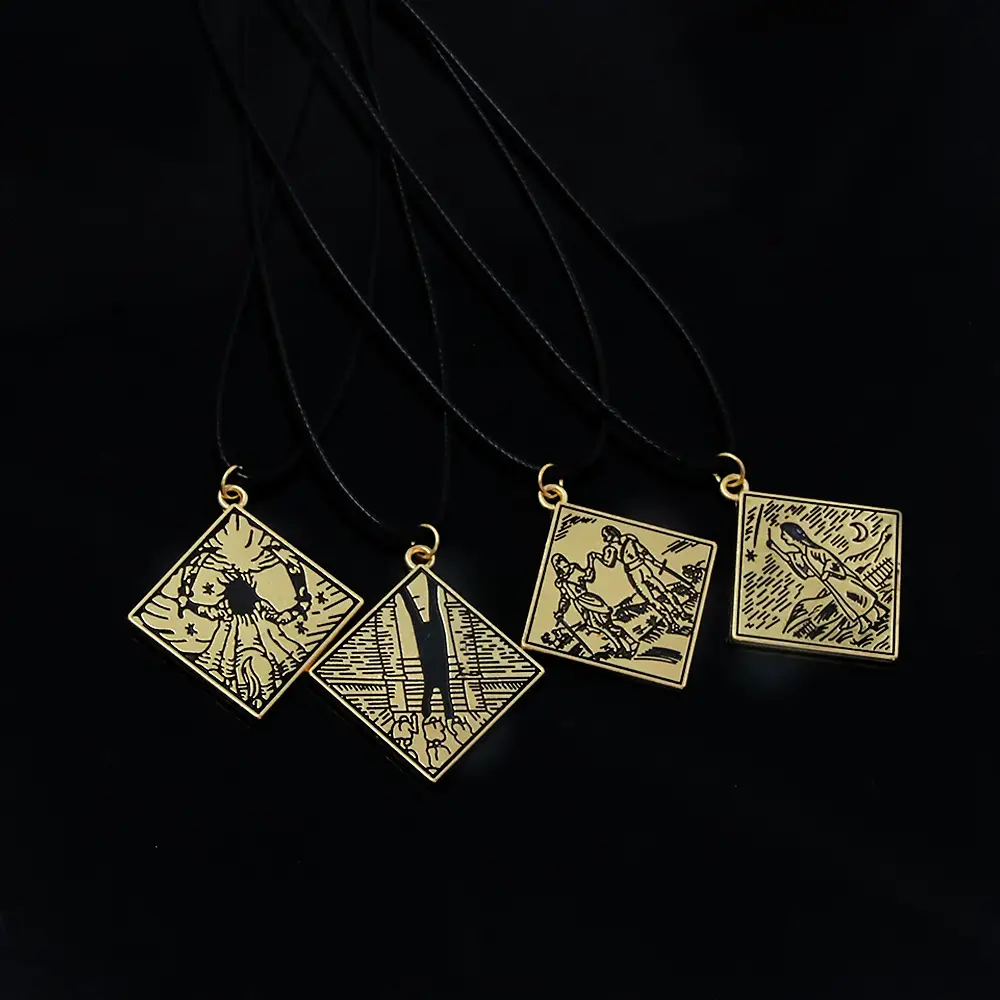 Broken Star Two Finger Metal Necklace Pendant