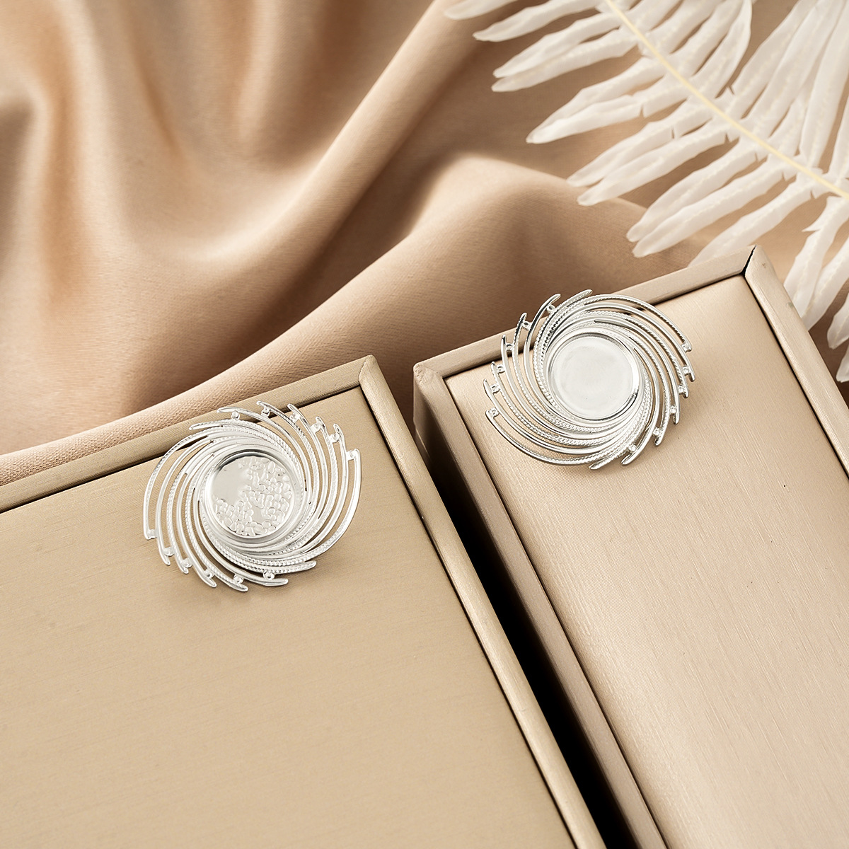 Style 36-1 Pair preview