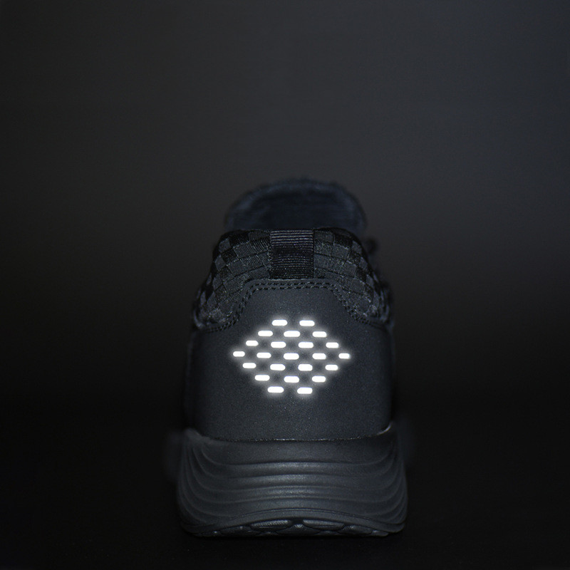 Safety Shoes Lightweight Breathable Smash-proof And Stab-proof