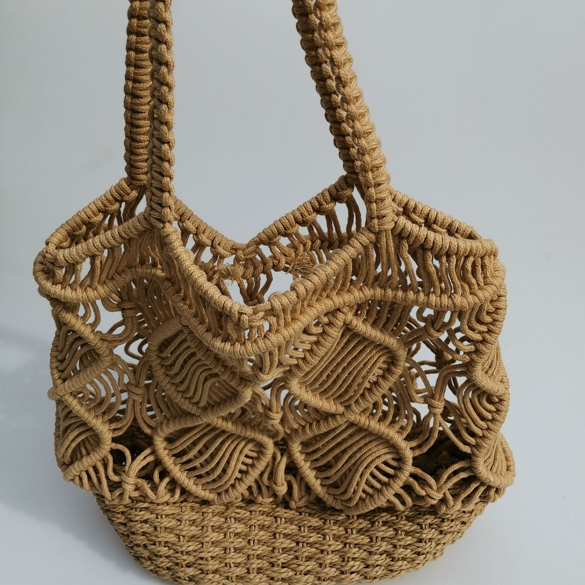 New Water Pattern Hollow Straw Bag With Cotton Rope Buckle