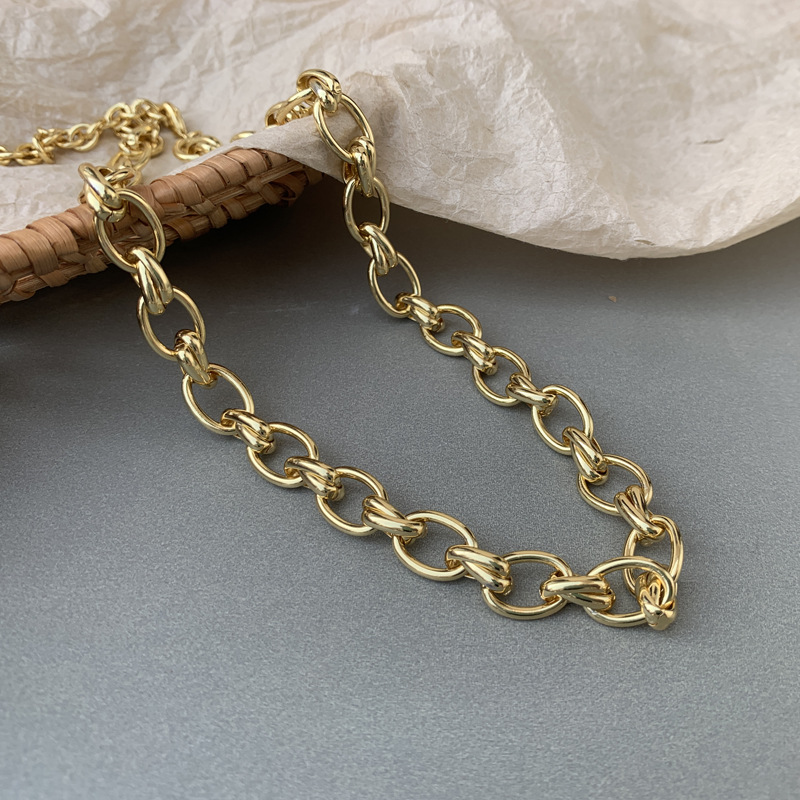 Women's Light Luxury Niche Ins Simple Chain Fashion Necklace