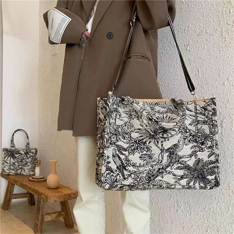 Casual Embroidery Canvas Handbag Women Large Capacity Handle Bag
