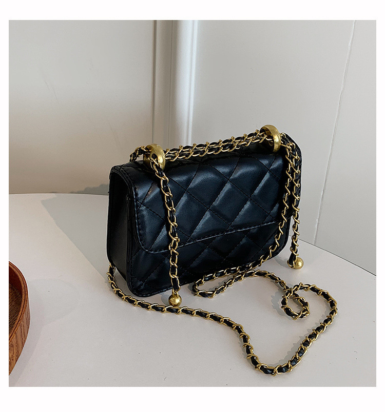 Chain Messenger Bag Mini Square Bag Black - Shop at LoveMi
