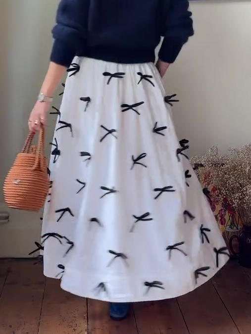 Free Waist Tight Bow Skirt