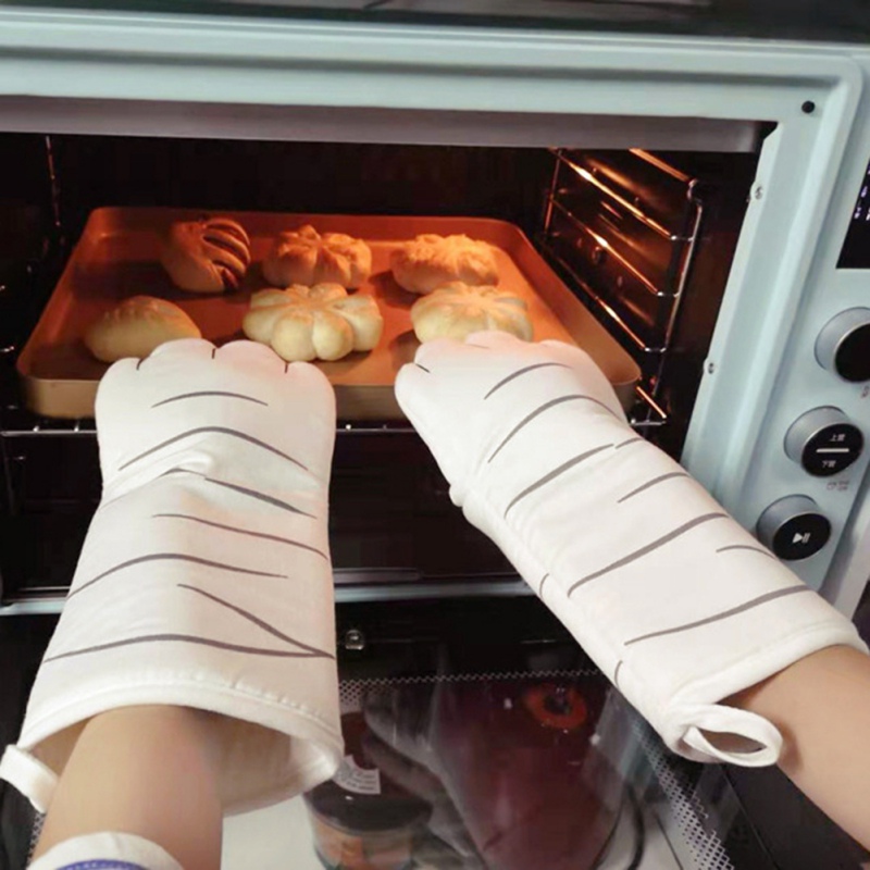 Title 7, Cartoon Cotton Baking Insulated Gloves