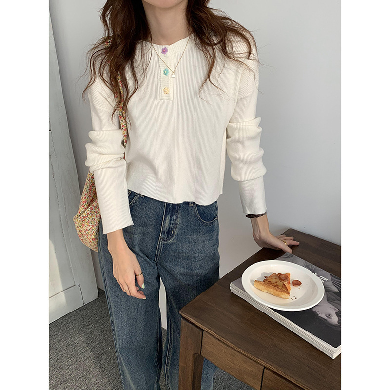 Women's Solid Color Round Neck Short Knit Sweater