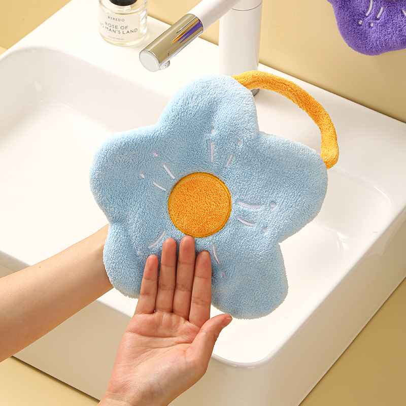 Thick Coral Fleece Hanging Hand Towels, Creative Cartoon Flower Hand Towels, Table Cleaning Cloths Wholesale