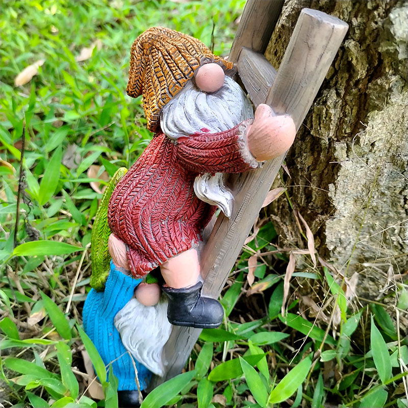 Resin Crafts For Dwarf Climbing Stairs