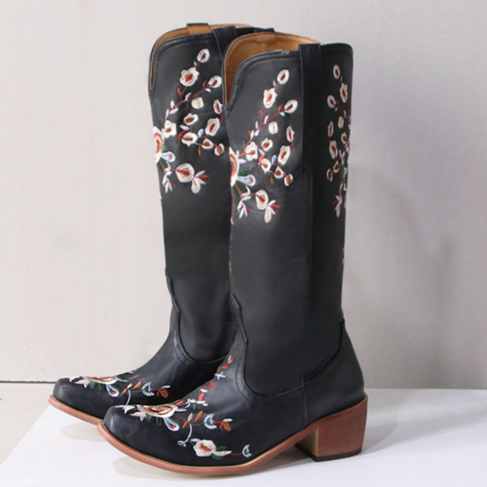 Title 7, Botas Vintage Bordadas Western High Barrel