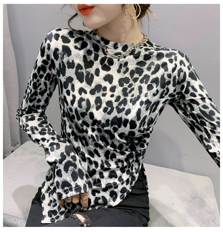 White leopard pattern