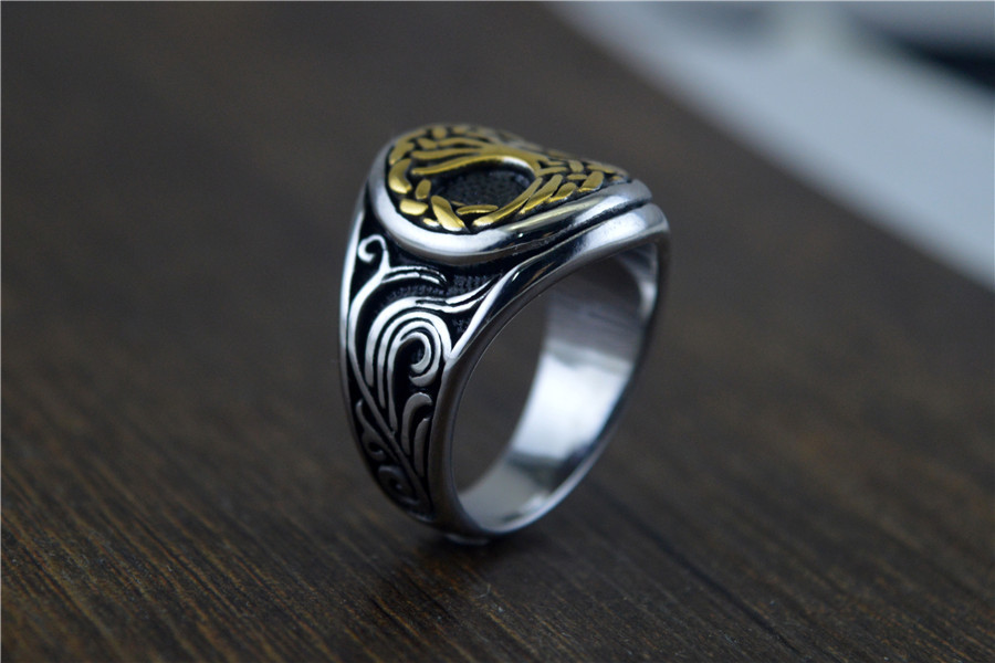 Title 8, Mode vintage titanium stalen ring