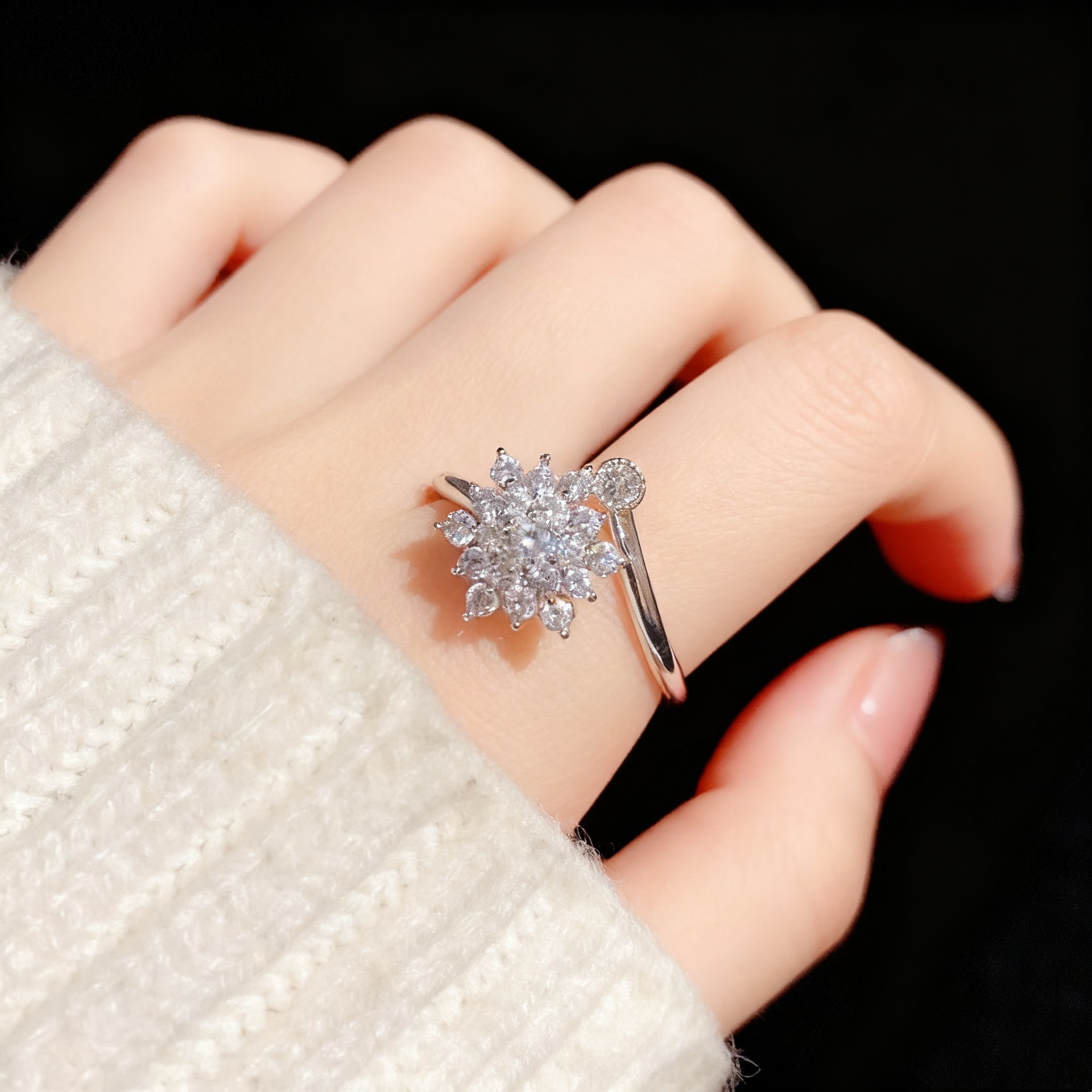 Christmas New Year Niche Unique Design Full Diamond Rotating Ring, Snowflake Open Adjustable Pure Copper Non-fading Ring