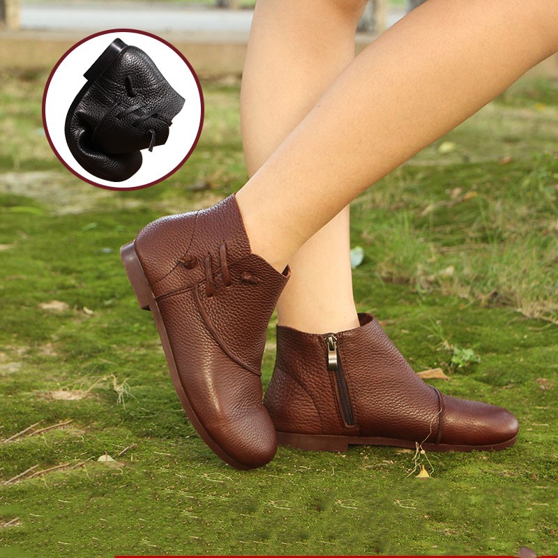 Handmade Retro Cowhide Booties With Round Heads And Flat Bottoms