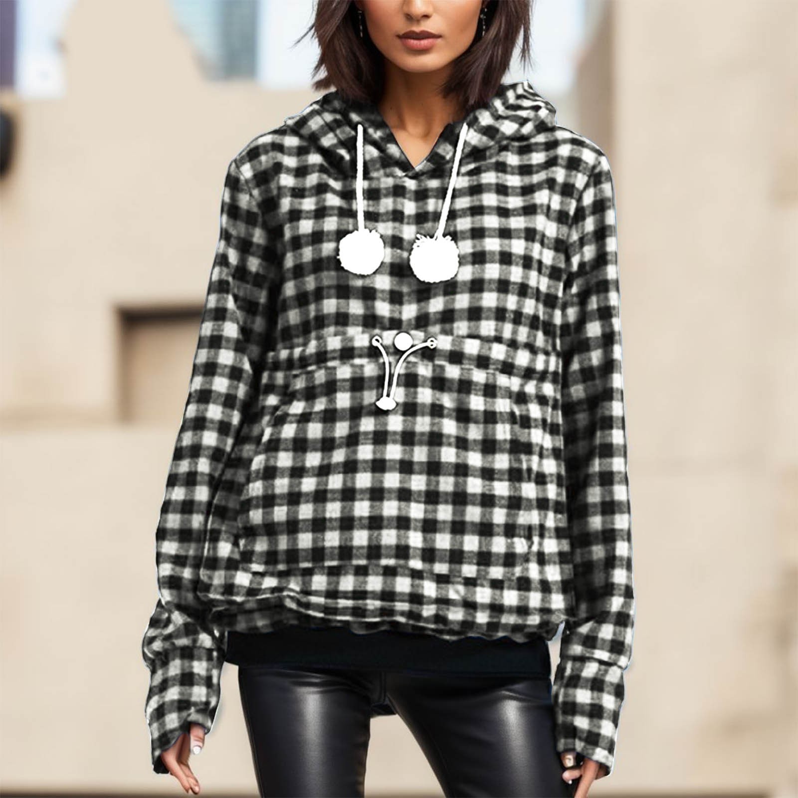 naiste pikakäiste särk kasside ja koerte motiiviga