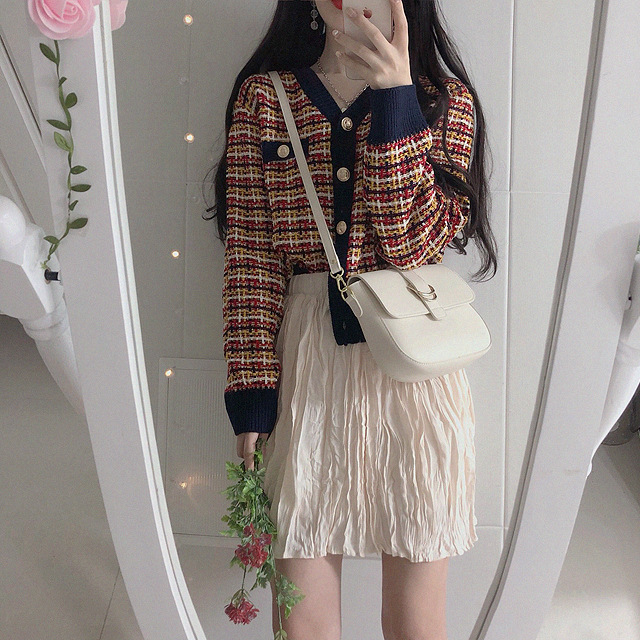 Title 5, Knitted Thick Flower Short Sweater Cardigan, pe...