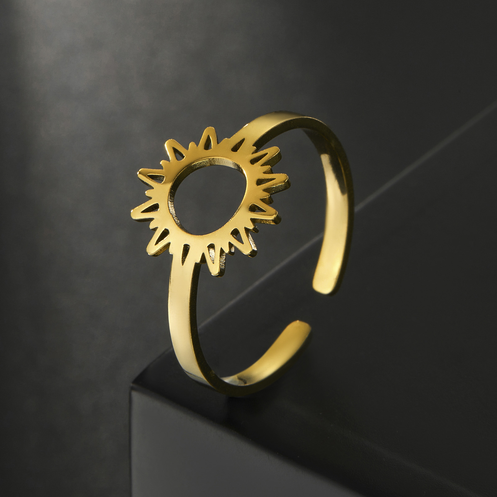 Title 4, Sunflower Fashion Personality Titanium Steel Ring