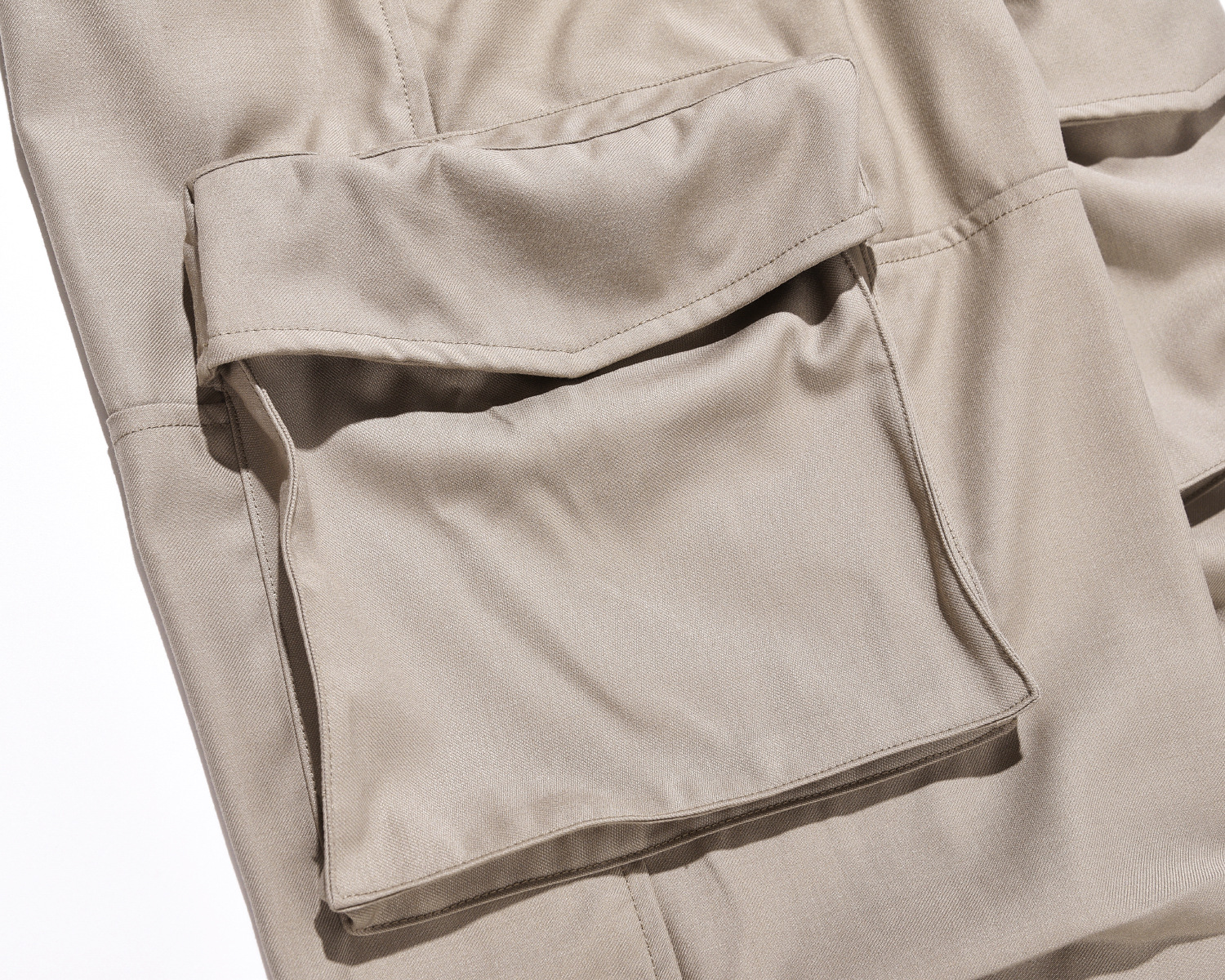 Pleated Nylon Large Pocket Micro-pull Paratrooper Casual Pants