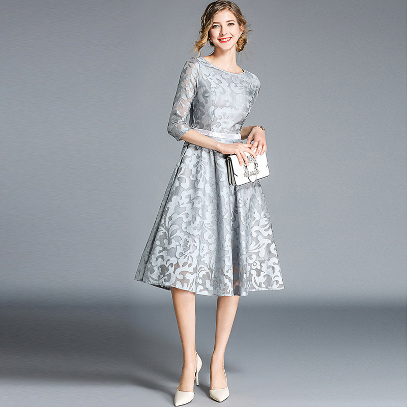 Women's Clothing New Half Sleeve Women's Slim-fit Mid-length Lace Embroidered Large… — image 1